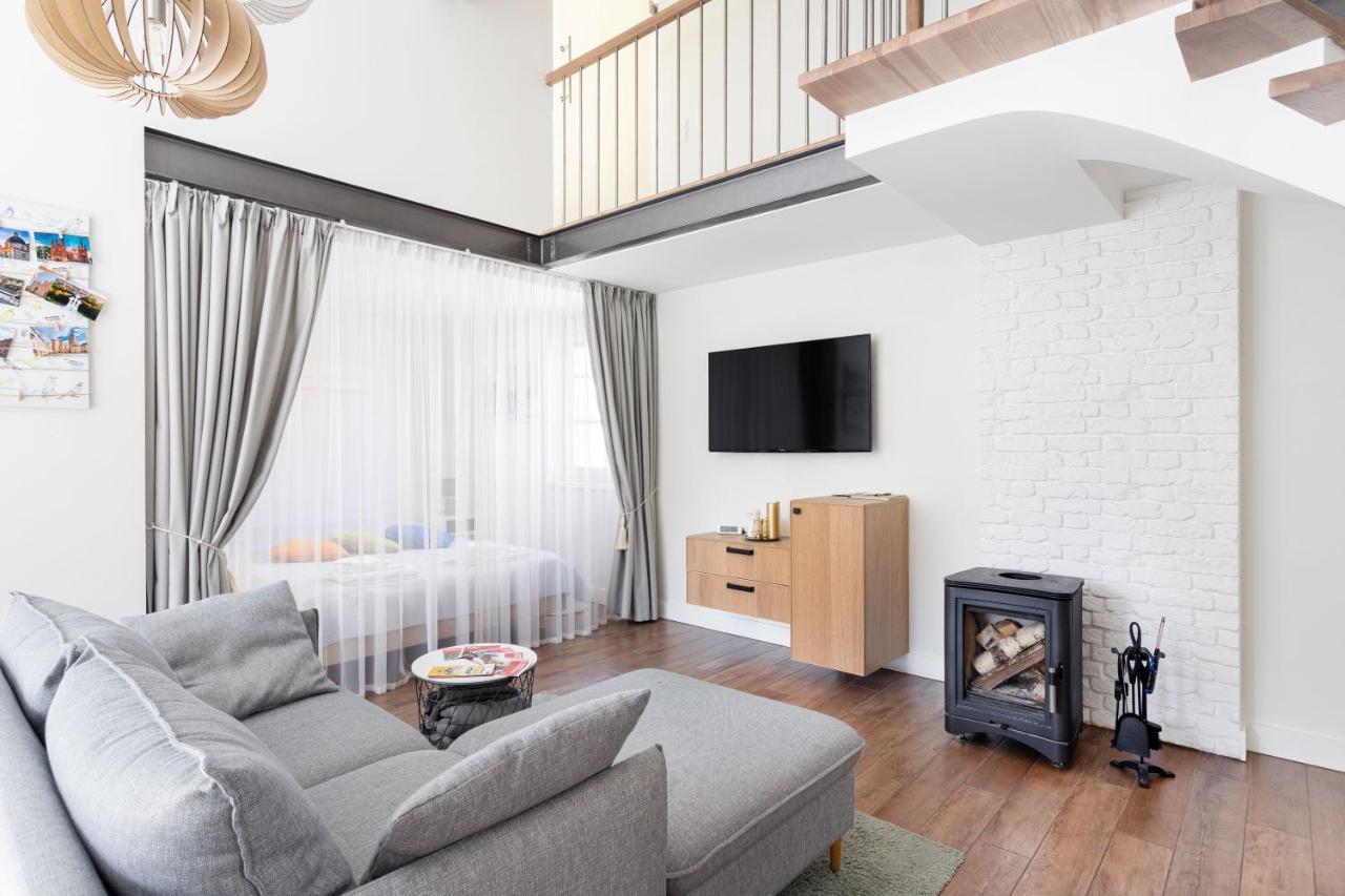 3 Bedroom Apartment 24H Self Check In, Free Parking, Ac, Fireplace Вильнюс Экстерьер фото