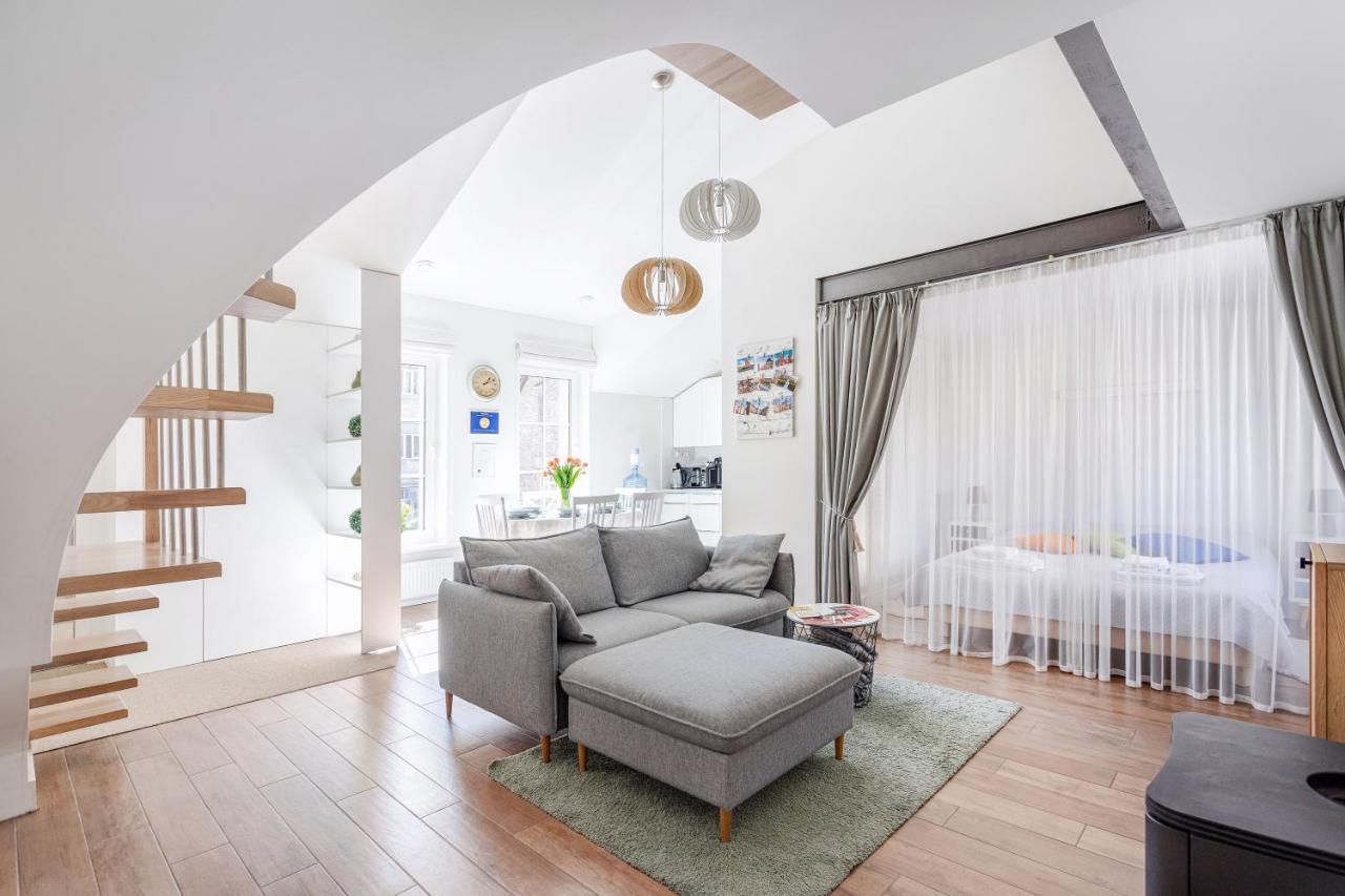 3 Bedroom Apartment 24H Self Check In, Free Parking, Ac, Fireplace Вильнюс Экстерьер фото