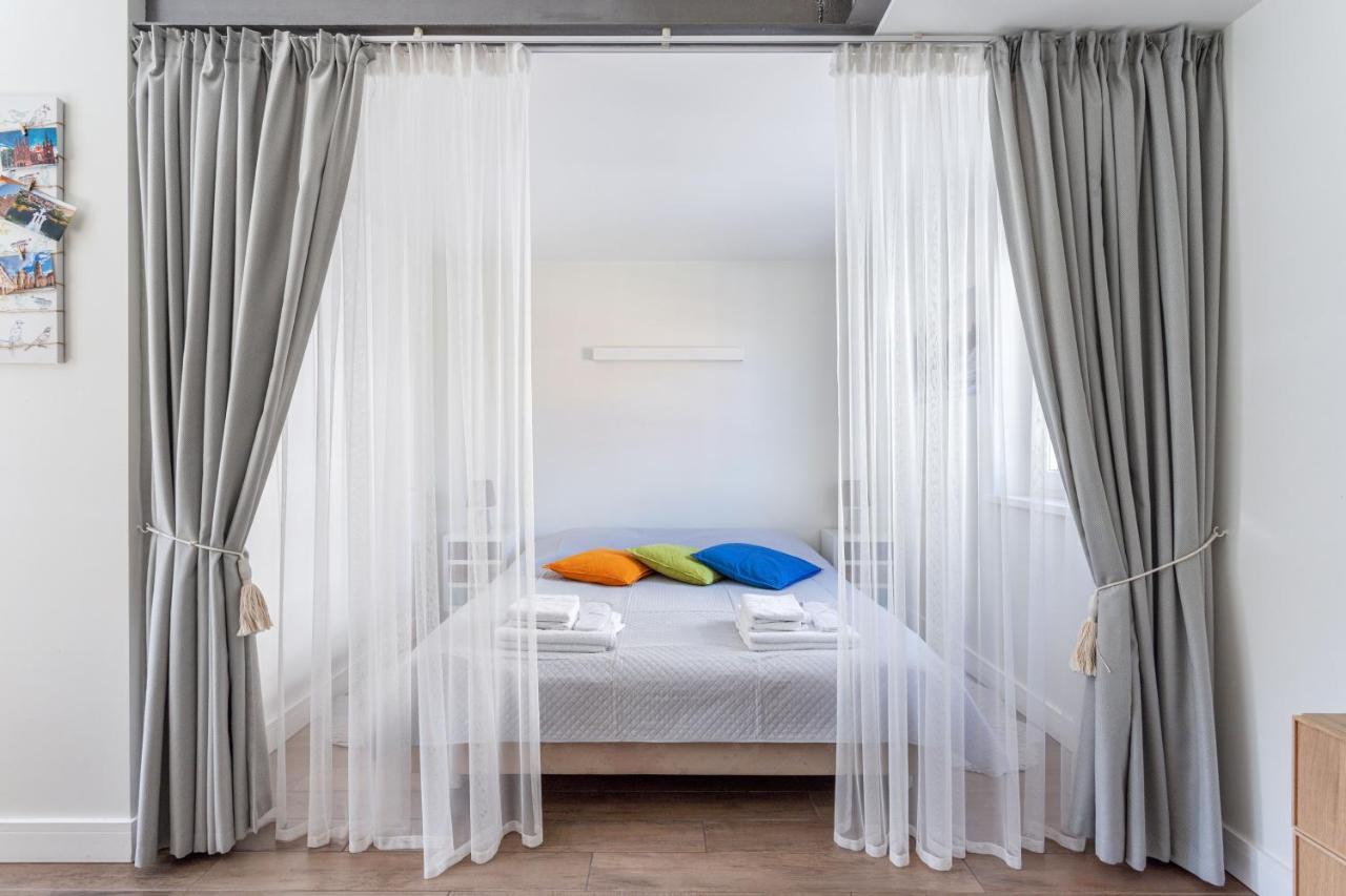 3 Bedroom Apartment 24H Self Check In, Free Parking, Ac, Fireplace Вильнюс Экстерьер фото