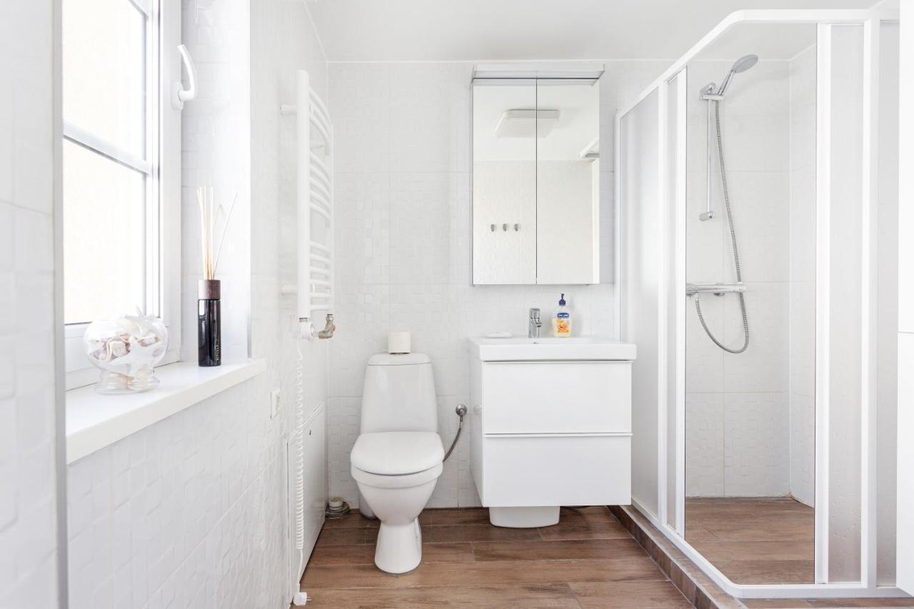 3 Bedroom Apartment 24H Self Check In, Free Parking, Ac, Fireplace Вильнюс Экстерьер фото