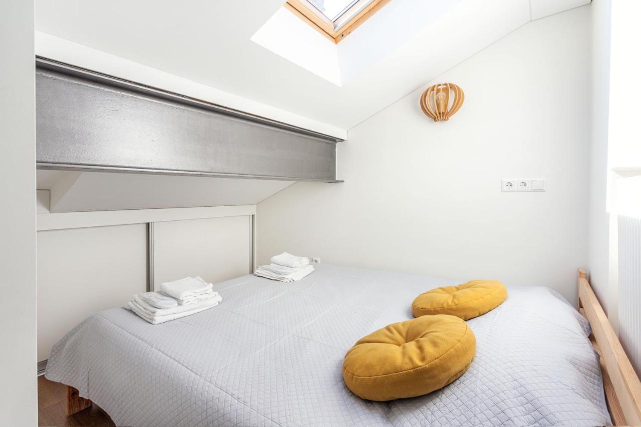3 Bedroom Apartment 24H Self Check In, Free Parking, Ac, Fireplace Вильнюс Экстерьер фото